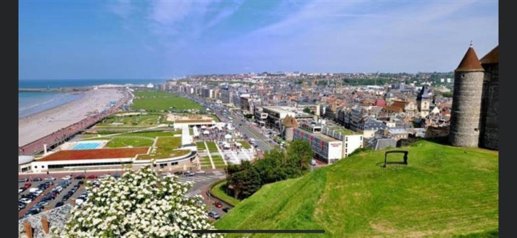 Le Petit Fute 112 Apartment Biville-sur-Mer Exterior photo